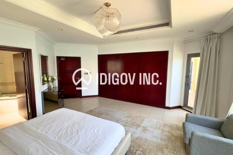 5 غرفة نوم  فيلا في Garden Homes, الإمارات العربية المتحدة رقم 136368 3