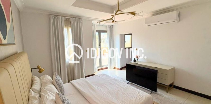 5 غرفة نوم  فيلا في Garden Homes, الإمارات العربية المتحدة رقم 136368