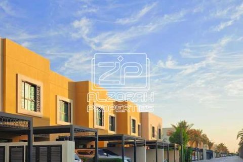 4 bedrooms Villa in Al Rahmaniya, UAE No. 169148 7