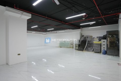 130m² Commercial property in Shams Abu Dhabi, UAE No. 10157 11