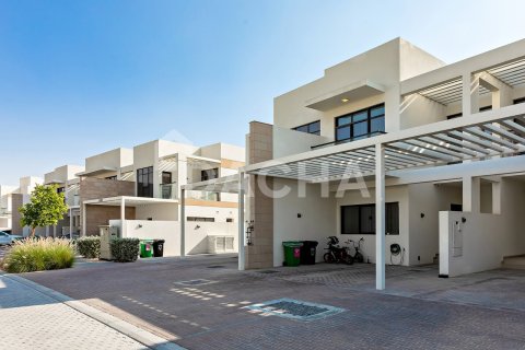 Таунхаус с 4 спальнями в Park Residences, ОАЭ №155740 3
