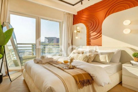 Квартира с 3 спальнями в Дубай Марина, ОАЭ №155742 17