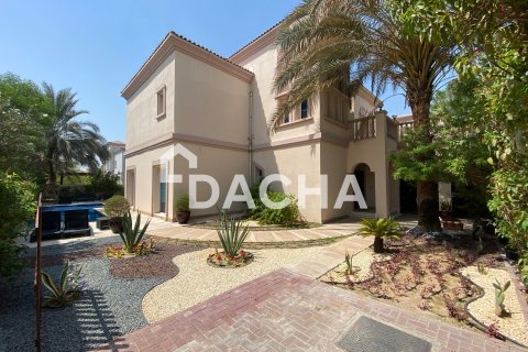 Вилла с 3 спальнями в Jumeirah Village Triangle, ОАЭ №155738 23