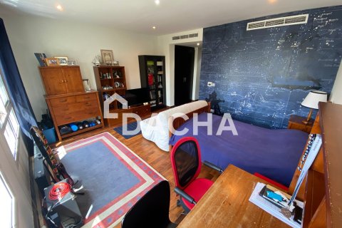 Вилла с 3 спальнями в Jumeirah Village Triangle, ОАЭ №155738 10