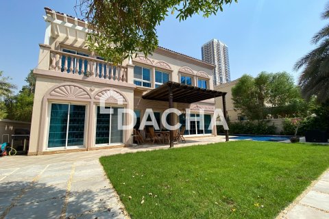 Вилла с 3 спальнями в Jumeirah Village Triangle, ОАЭ №155738 18
