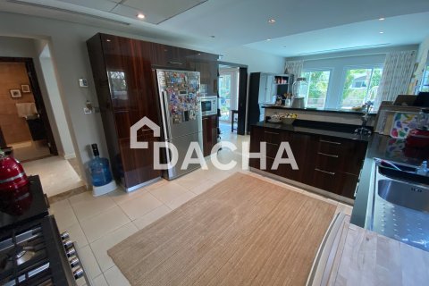 Вилла с 3 спальнями в Jumeirah Village Triangle, ОАЭ №155738 16