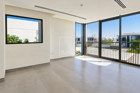 4 bedrooms Villa in Abu Dhabi, UAE No. 199202 11