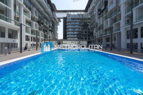 Квартира с 2 спальнями в Masdar City, ОАЭ №99271 3