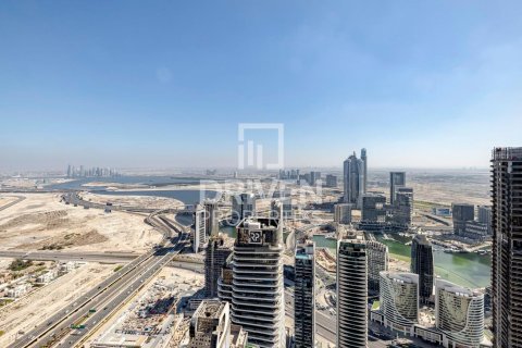 Квартира с 4 спальнями в The Address Residence Fountain Views, ОАЭ №85580 18