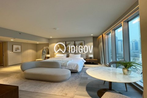 Studio Apartment in Dubai Marina, UAE No. 184661