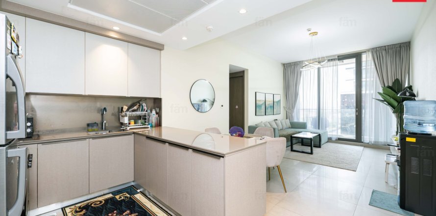 Apartment de 2 dormitorios en Dubai, UAE No. 207924