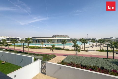 5 bedrooms Villa in Dubai, UAE No. 143389 27
