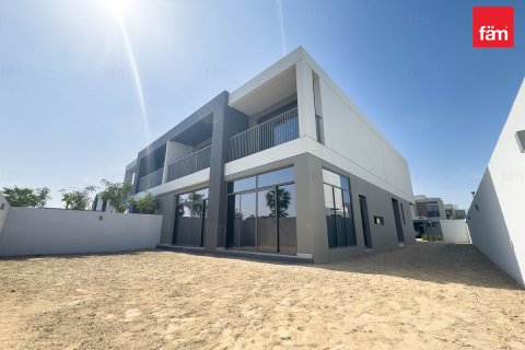 5 bedrooms Villa in Dubai, UAE No. 143389 10