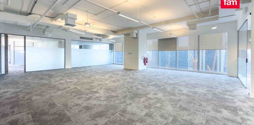 2753.3m² Office in Business Bay, UAE No. 143392