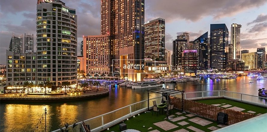 Apartment de 2 dormitorios en Dubai Marina, UAE No. 102277