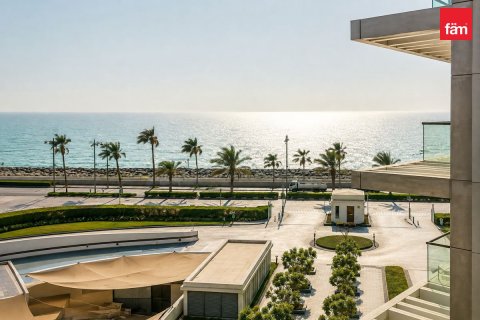 2 bedrooms Apartment in Palm Jumeirah, UAE No. 198627 3
