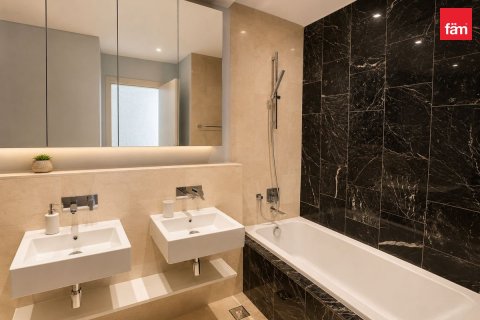 2 bedrooms Apartment in Palm Jumeirah, UAE No. 198627 5