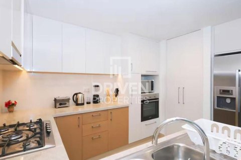 2 bedrooms Apartment in Burj Vista, UAE No. 193352 5