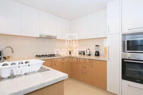 2 bedrooms Apartment in Burj Vista, UAE No. 193352 3