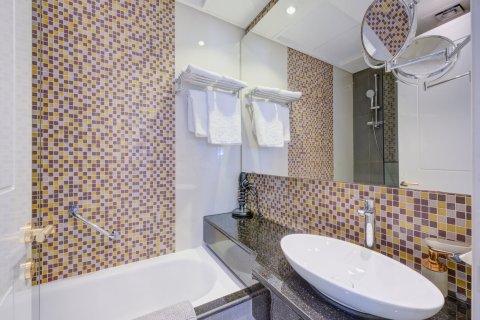 2 bedrooms Apartment in Downtown Dubai (Downtown Burj Dubai), UAE No. 146860 19