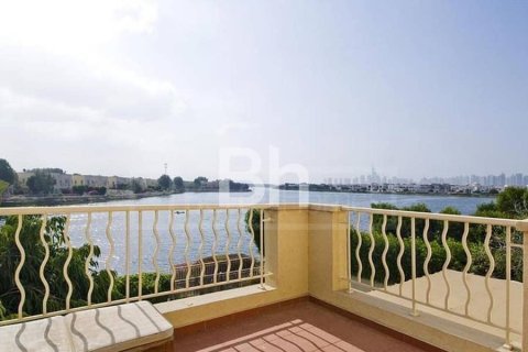 Villa de 3 dormitorios  No. 114396 2