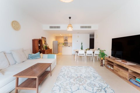 Apartment de 2 dormitorios en Al Raha Beach, UAE No. 202457 3