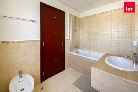 2 bedrooms Apartment in Dubai, UAE No. 168426 7