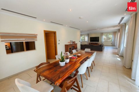 5 bedrooms Villa in Jumeirah Park, UAE No. 168429 29