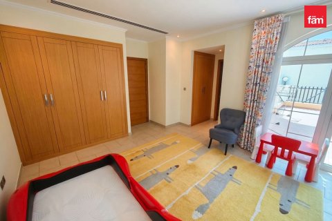 5 bedrooms Villa in Jumeirah Park, UAE No. 168429 22