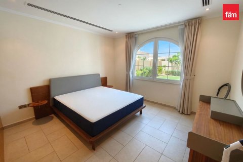 5 bedrooms Villa in Jumeirah Park, UAE No. 168429 17