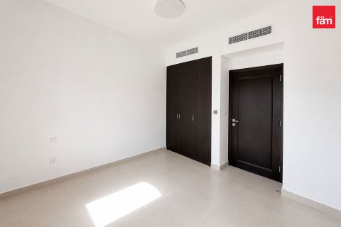 3 bedrooms Townhouse in Dubai, UAE No. 168428 12
