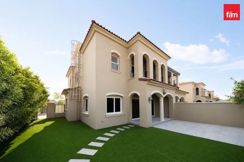 3 bedrooms Townhouse in Dubai, UAE No. 168428