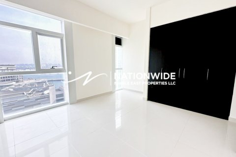 Appartement de 2 chambres à Abu Dhabi, UAE No. 143842 8