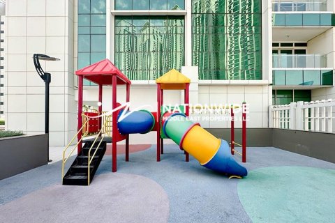 Appartement de 2 chambres à Abu Dhabi, UAE No. 143842 3
