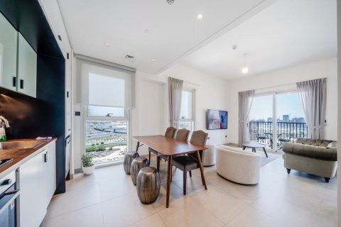 Квартира с 2 спальнями в Дубай, ОАЭ №147134 4