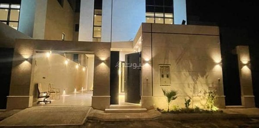 6 bedrooms Villa in Riyadh, Saudi Arabia No. 67972
