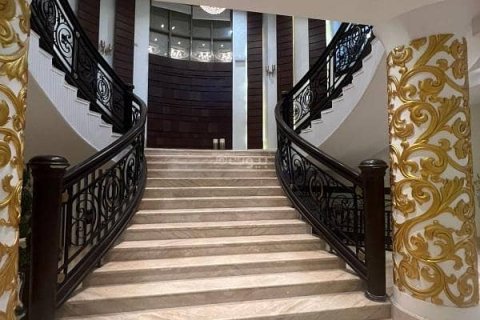10 bedrooms Villa in Riyadh, Saudi Arabia No. 67975 10