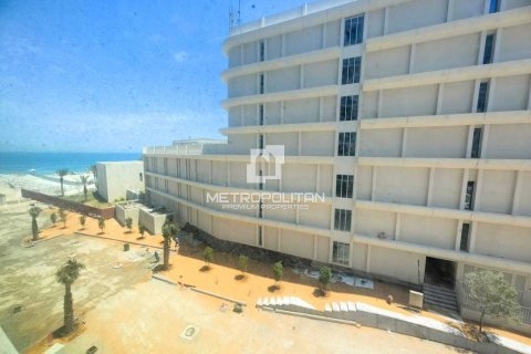33m² Apartment in Mina Al Arab, UAE No. 171702 6