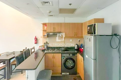 Apartment de 1 dormitorio en Dubai Sports City, UAE No. 171703 4
