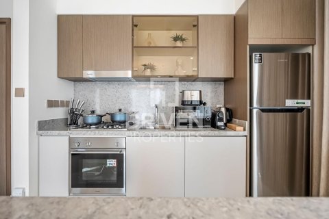 Appartement de 1 chambre à EMAAR Beachfront, UAE No. 201440 8