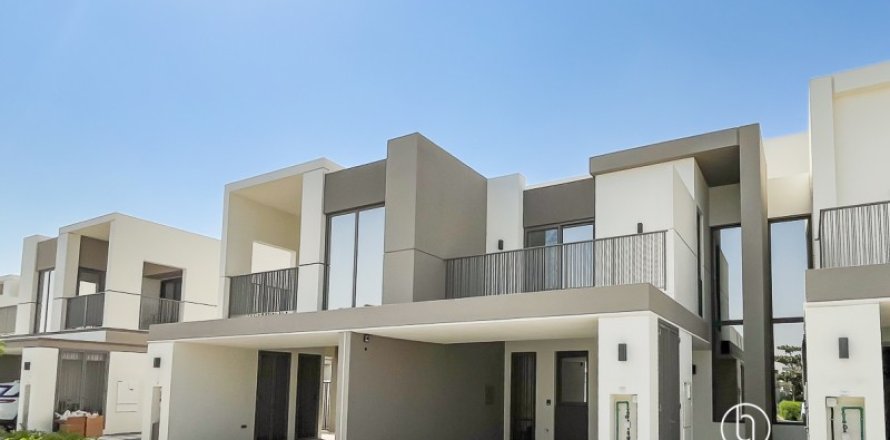 3 bedrooms Villa  No. 131560