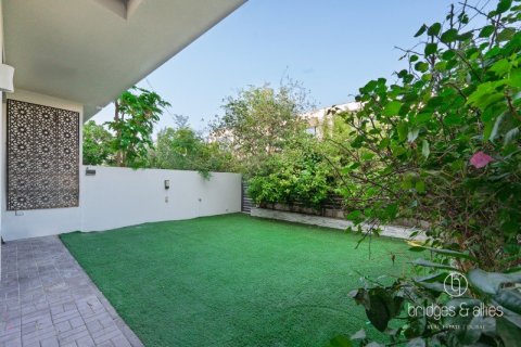 3 bedrooms Villa  No. 131562 2