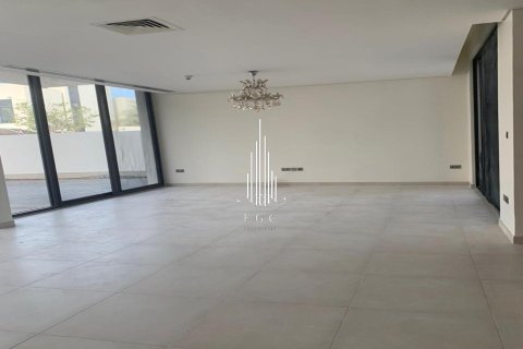 Villa de 5 dormitorios en  Yas Island, UAE No. 34702 23