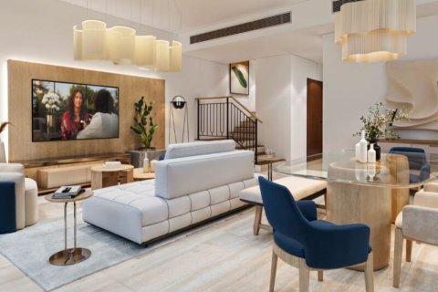5 bedrooms Villa in Dubai Land, UAE No. 166390 6