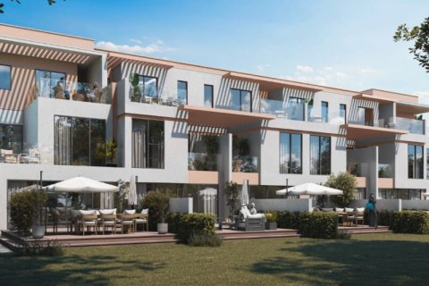5 bedrooms Villa in Dubai Land, UAE No. 166390 7
