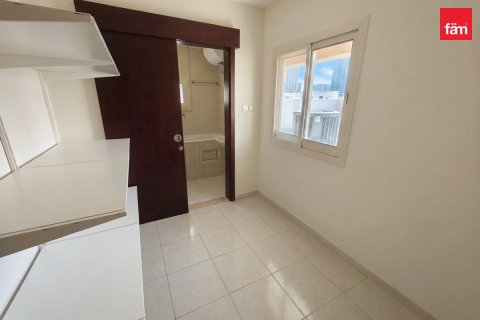 4 bedrooms Villa in Dubai, UAE No. 199446 9