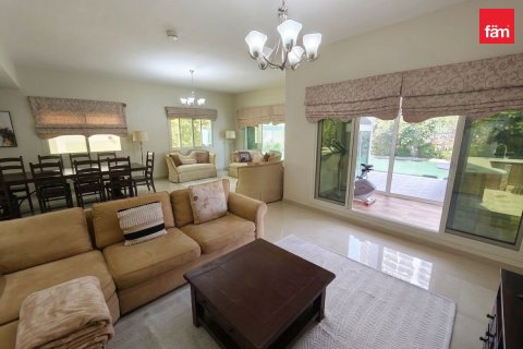 4 bedrooms Villa in Dubai, UAE No. 199446 14