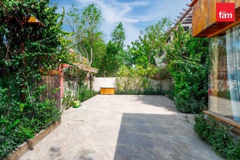 4 bedrooms Townhouse in Dubai, UAE No. 199445 7