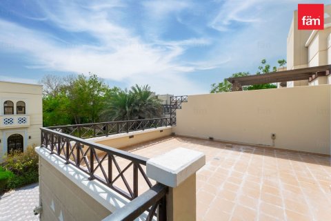4 bedrooms Townhouse in Dubai, UAE No. 199445 10