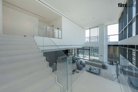 Appartement de 4 chambres No. 89153 12